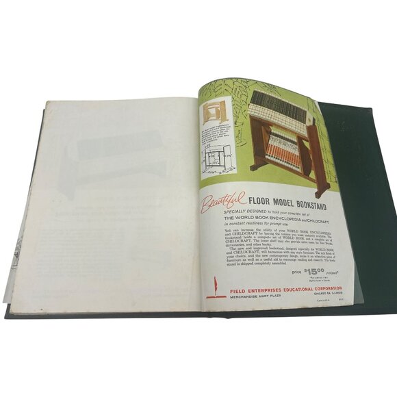 1962 World Book Encyclopedia Salesman Sample Binder w/ Ephemera - Picture 13 of 13